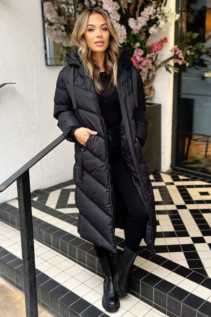 Minea | Women’s hooded long puffer coat