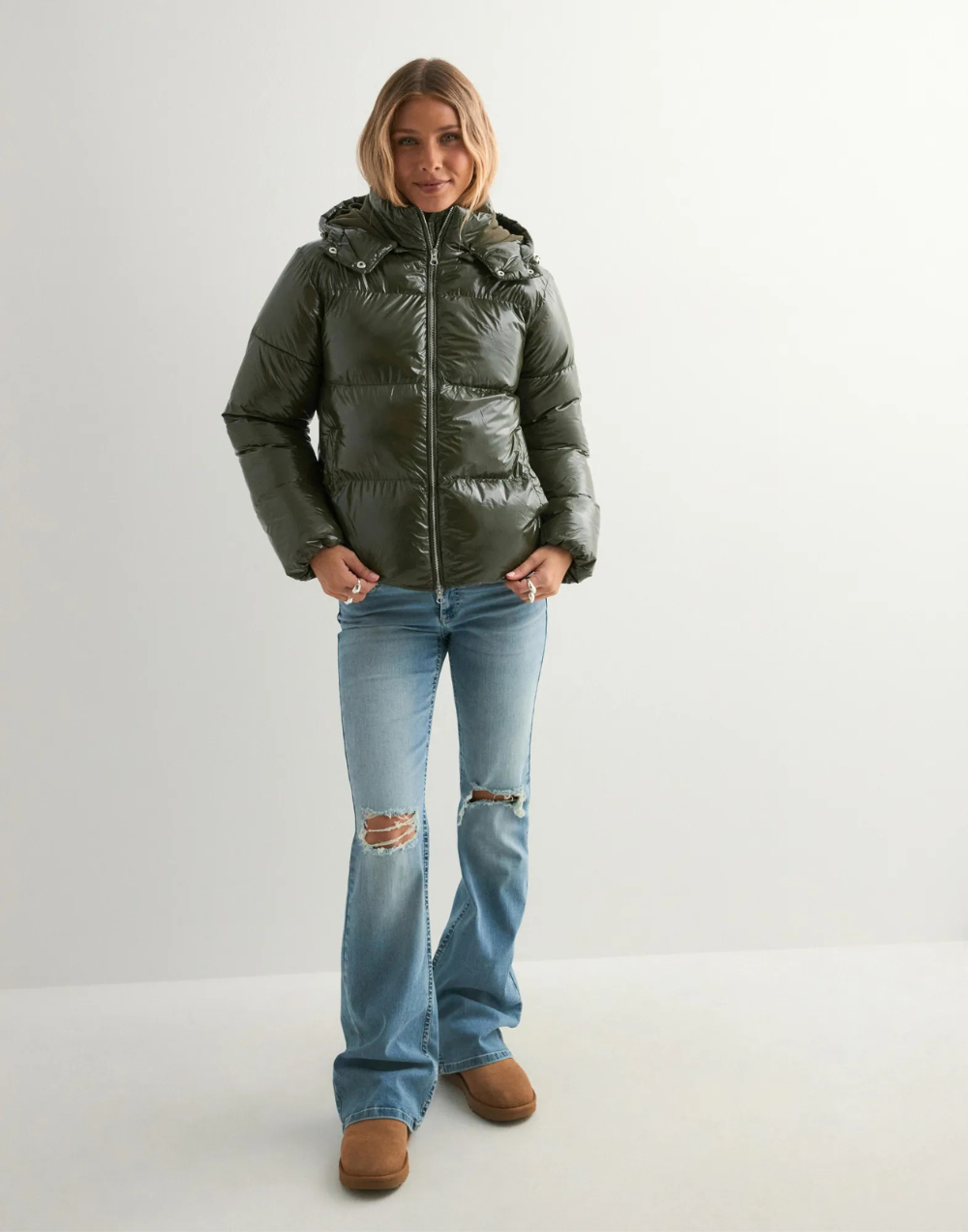 Kora | Women’s glossy puffer jacket with hood