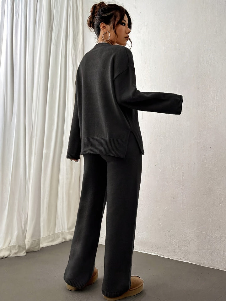 Imie | Women’s ribbed knit set with modern cut and versatile silhouette