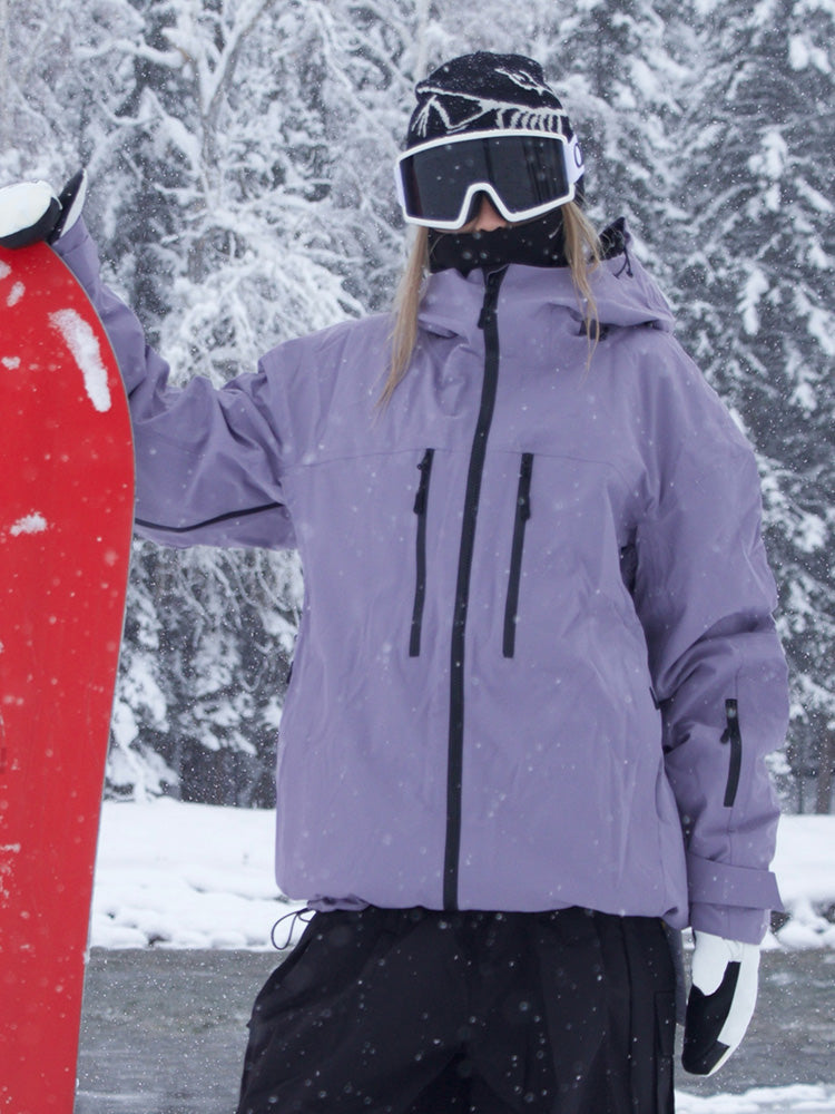 Ivrie | Women’s modern mountain snow jacket with a structured alpine silhouette