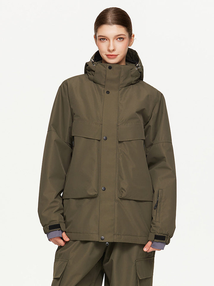 Kennael | Women’s alpine ski jacket with a cozy, structured winter silhouette
