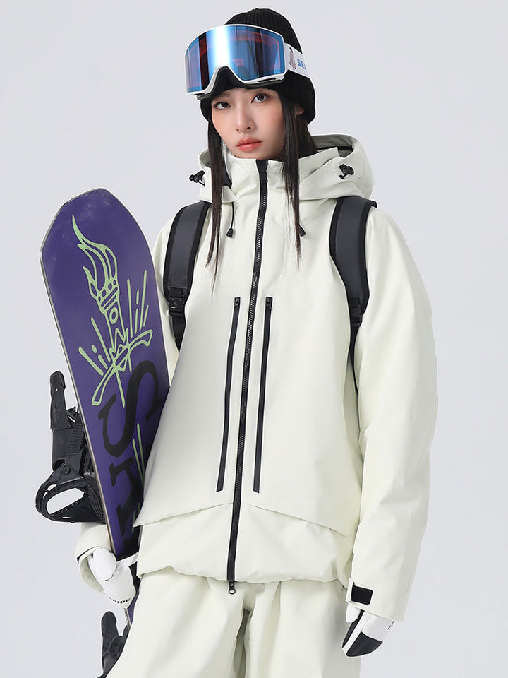 Marlowe | Women’s freerider mountain jacket with a relaxed baggy silhouette