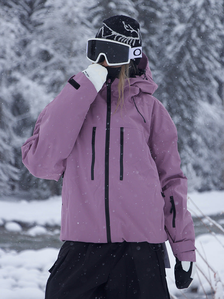 Ivrie | Women’s modern mountain snow jacket with a structured alpine silhouette