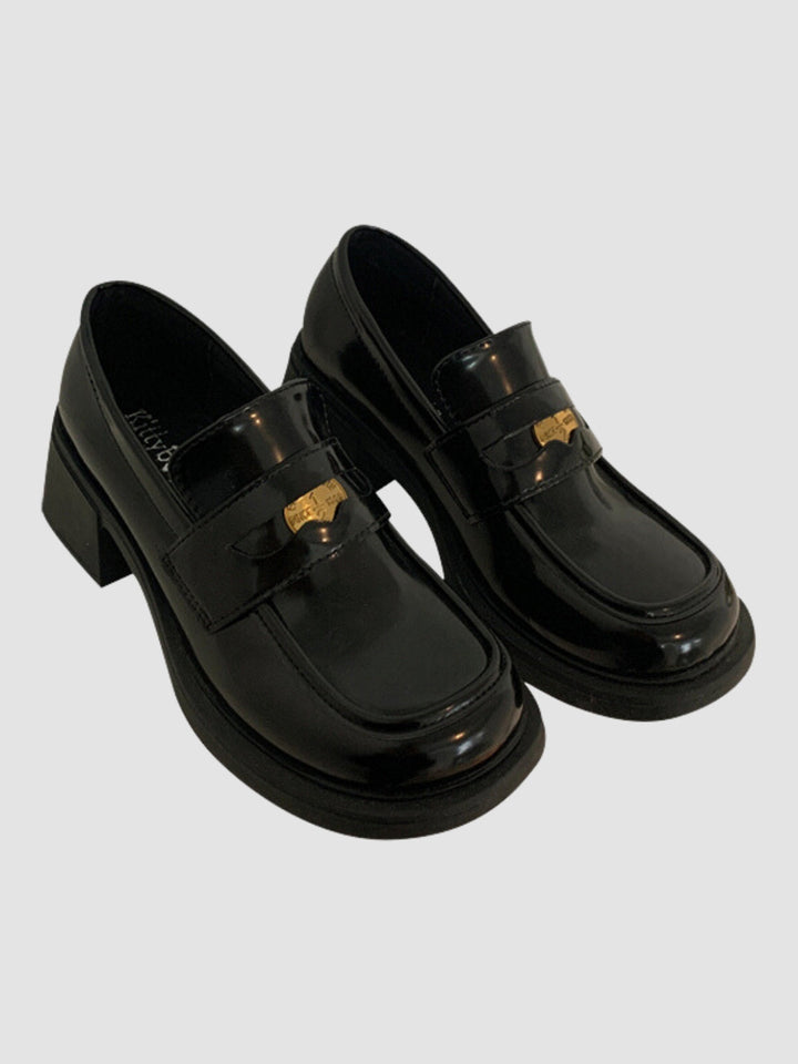 Shaira | Women’s short shoes with round toe and square heel
