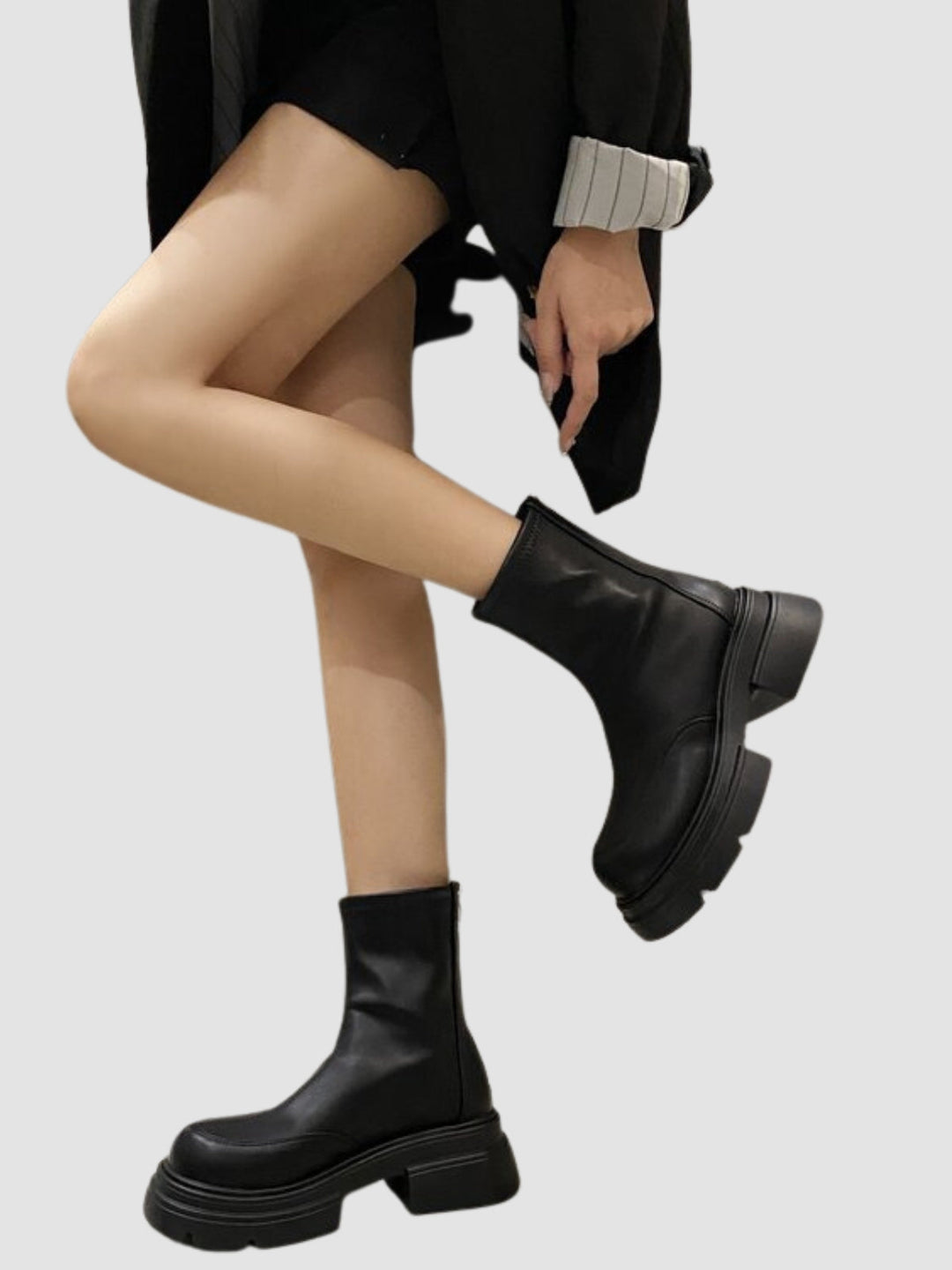 Melody | Women’s short boots with round toe and platform sole