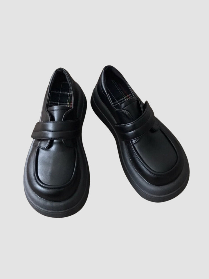 Ayla | Women’s faux leather platform loafers with velcro strap