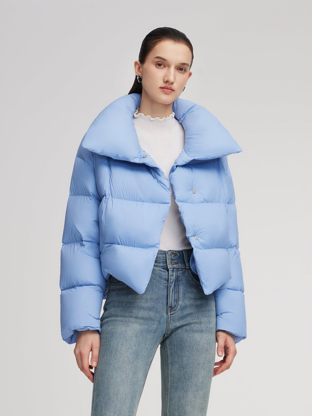 Elowen | Women’s cropped puffer jacket with oversized collar