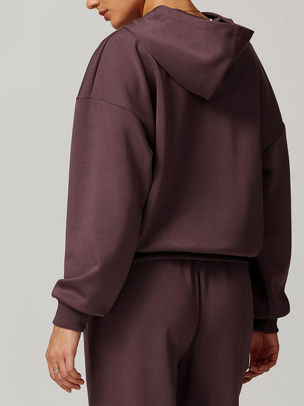 Veyra | Women’s casual hoodie with relaxed shaping and pocket detailing