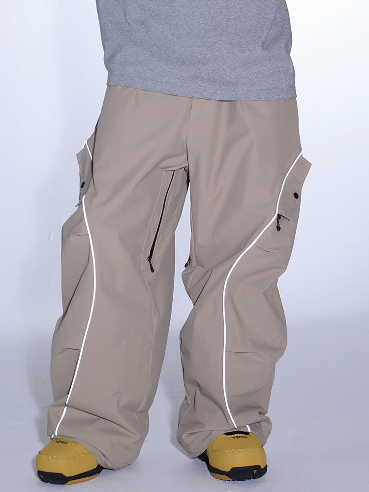 Cassidy | Women’s waterproof snow pants with contrast piping and cargo detailing
