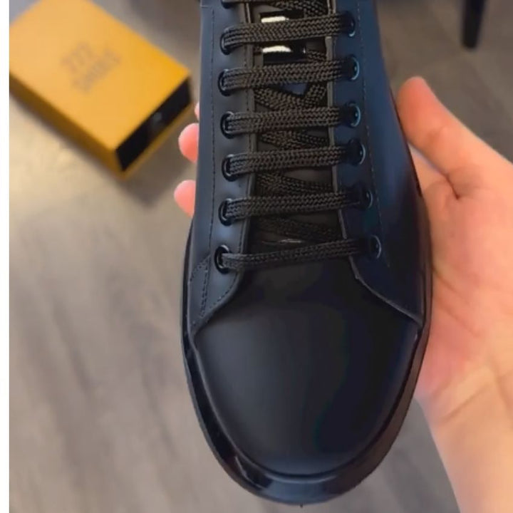 Faro | Men's sneakers with smooth finish