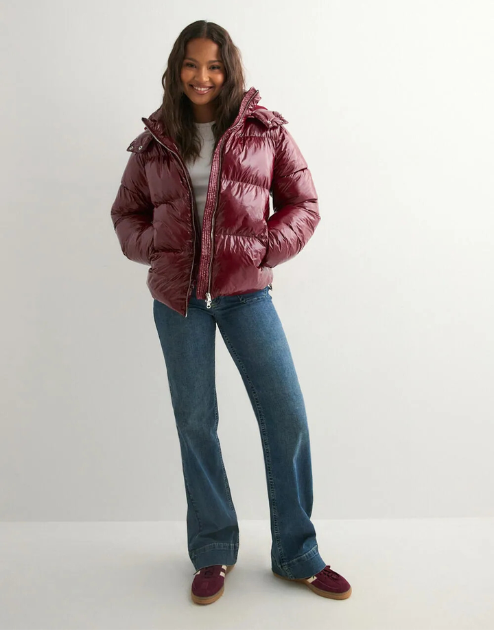 Kora | Women’s glossy puffer jacket with hood