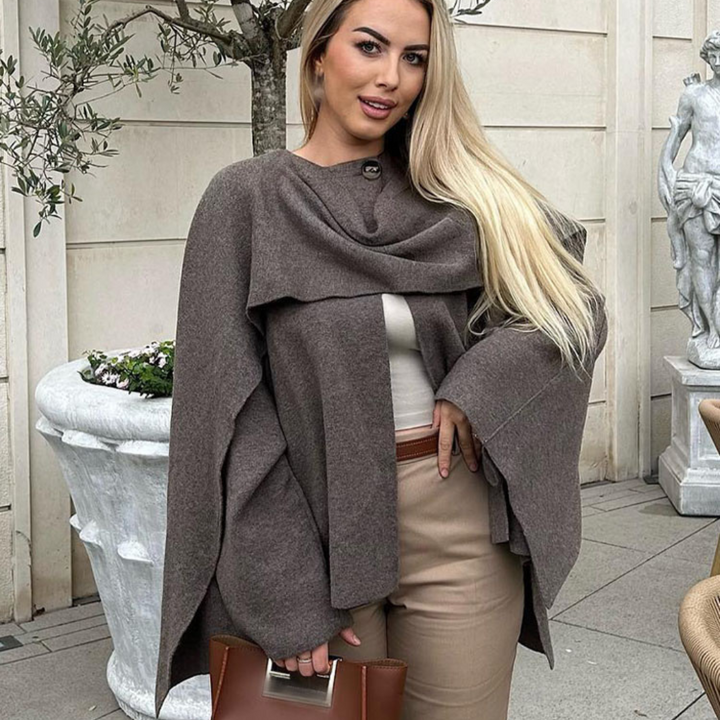 Shane | Women’s cape coat with asymmetrical cut and flowing shape