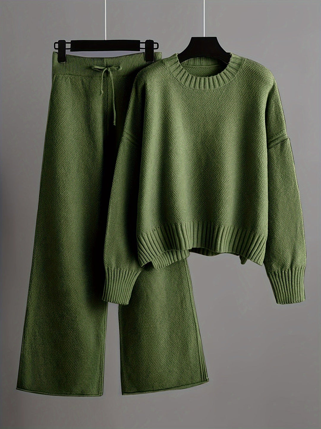 Kim | Women’s knit set with relaxed fit and versatile styling