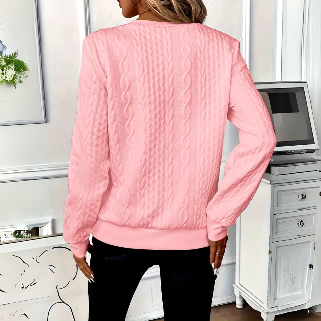 Gab | Women’s knitted sweater with cable pattern and zip detail