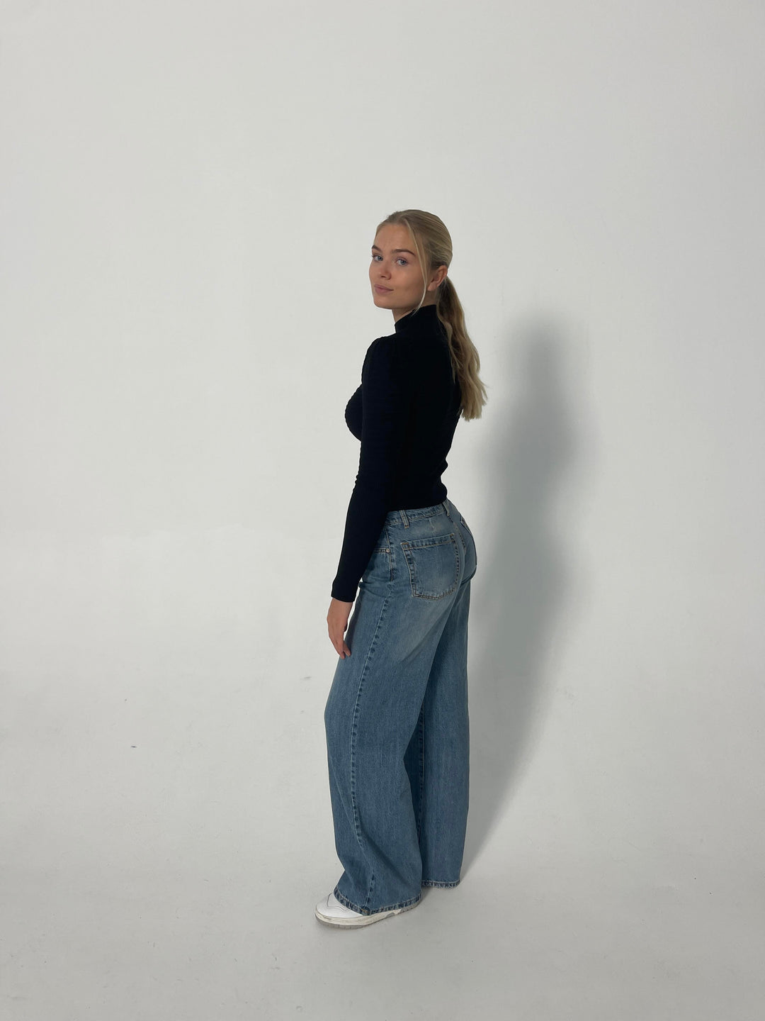 Samarah | Women's jeans with straight fit and versatile waist