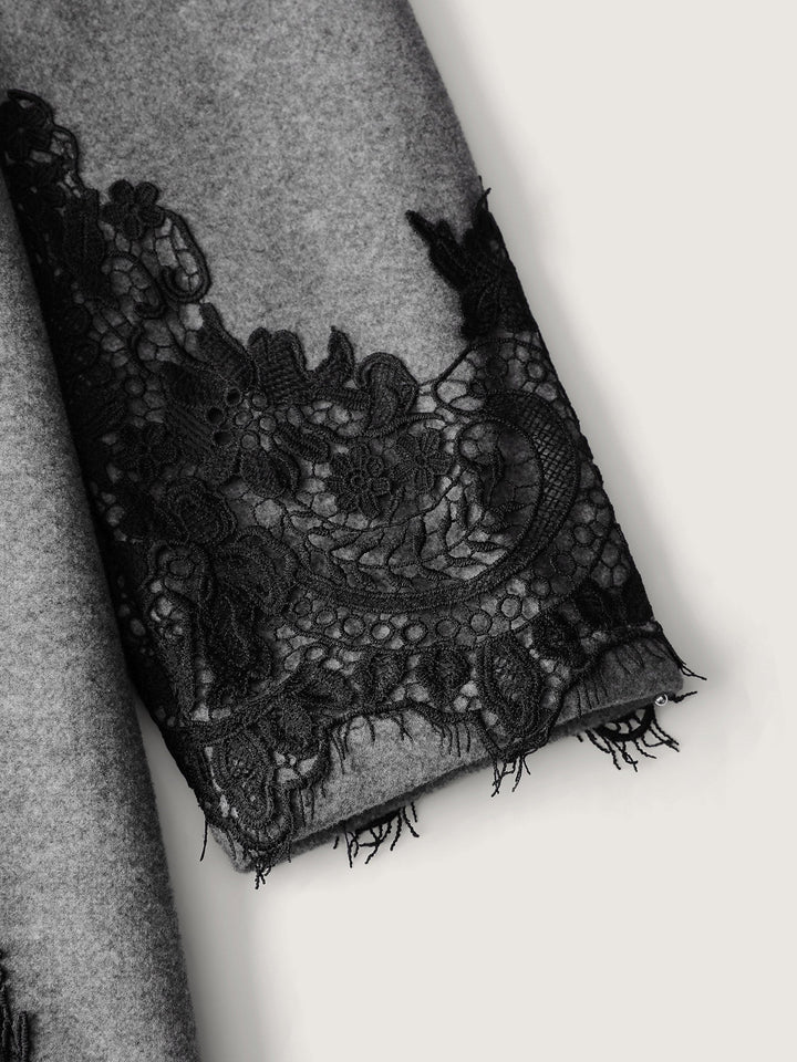 Vienna | Women’s color contrast belted lace coat