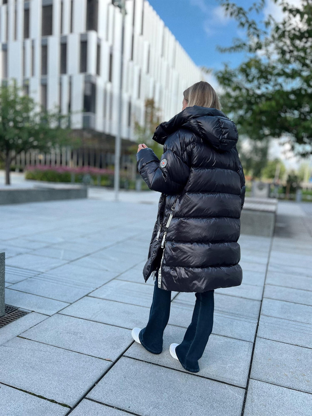 Aliya | Women’s long down puffer coat with hood and side-zip detailing