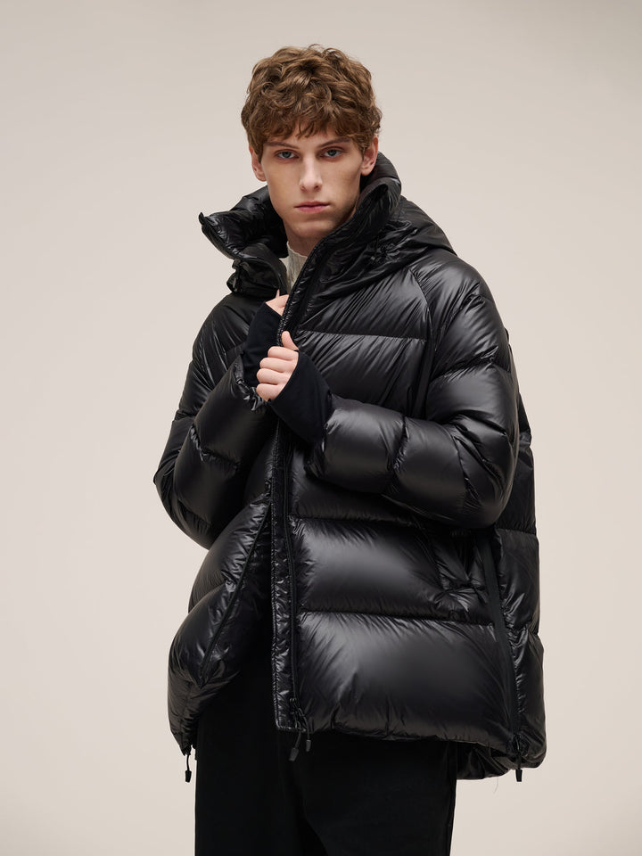 Zennah | Women’s hooded winter jacket with a streamlined, weather-ready silhouette