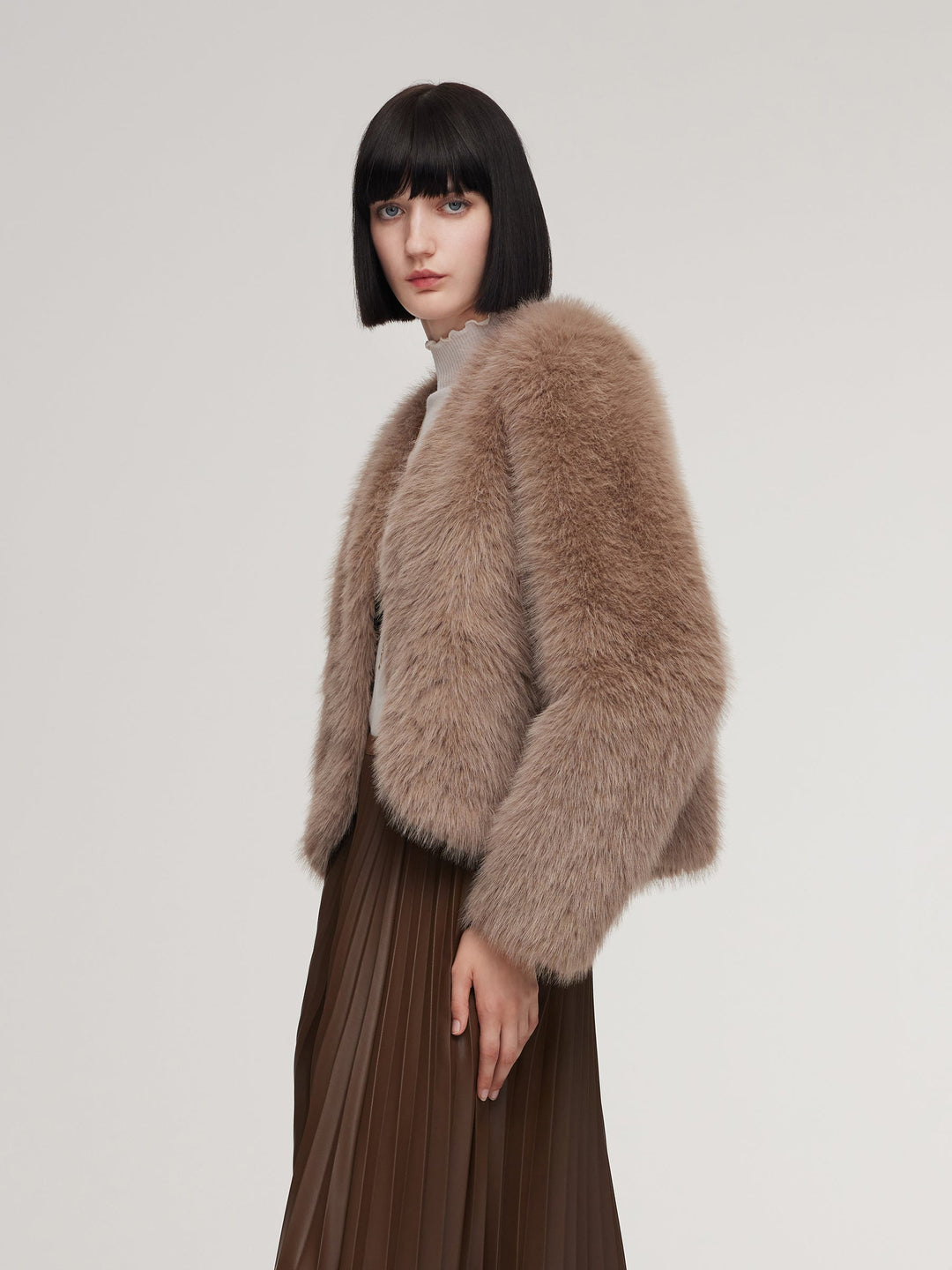 Dalynn | Women’s plush V-neck coat with a soft, structured cropped silhouette