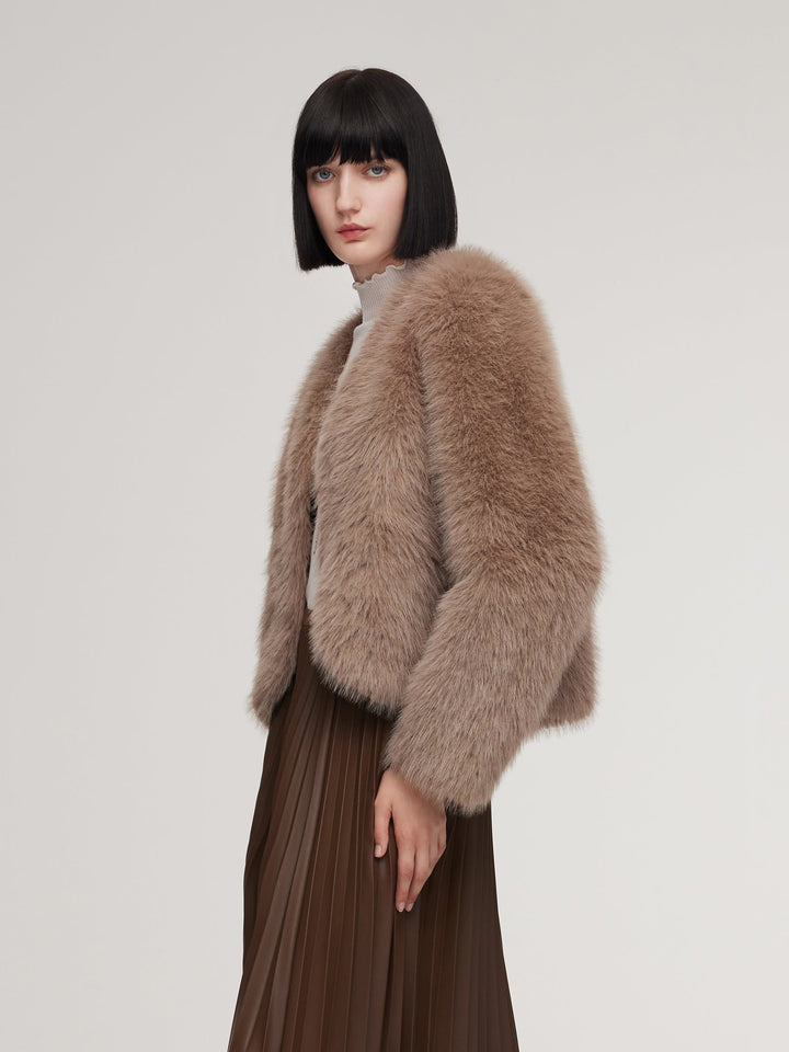Dalynn | Women’s plush V-neck coat with a soft, structured cropped silhouette