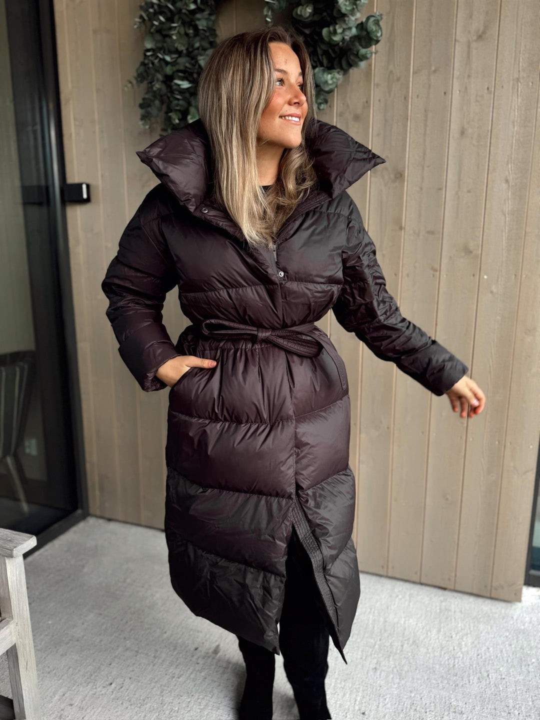 Salome | Women’s long belted puffer coat for winter warmth