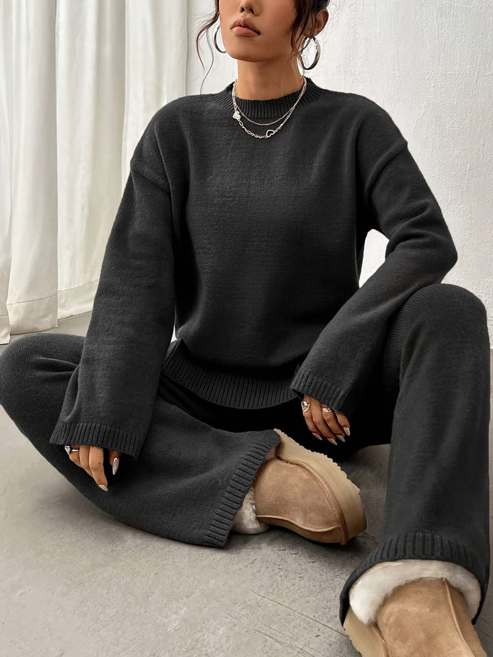 Imie | Women’s ribbed knit set with modern cut and versatile silhouette