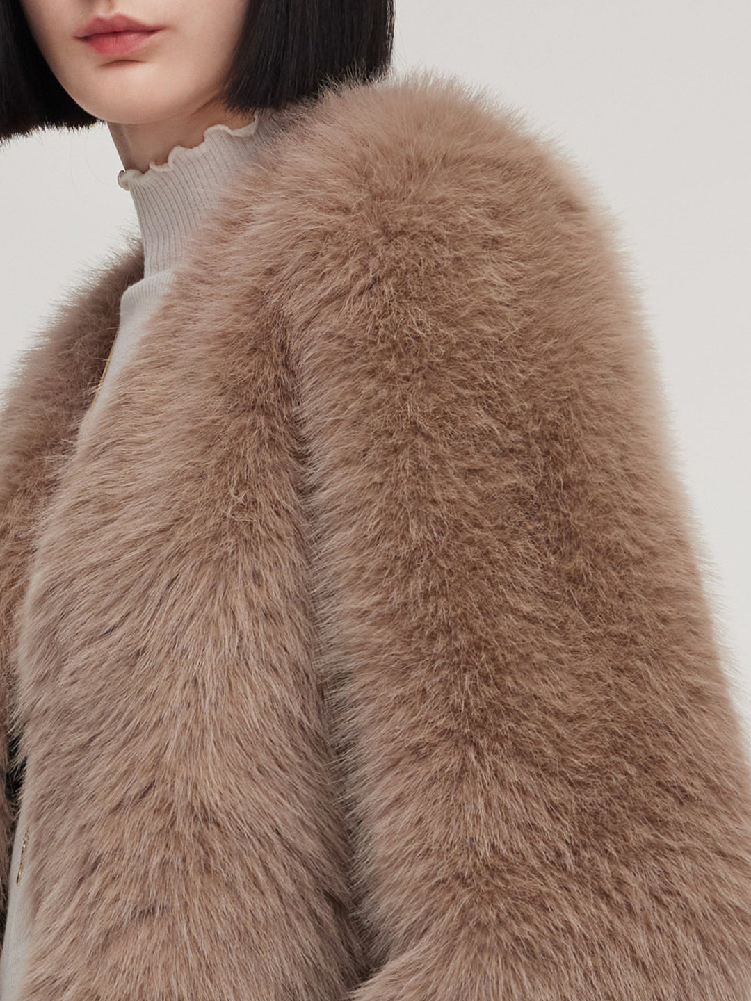 Dalynn | Women’s plush V-neck coat with a soft, structured cropped silhouette