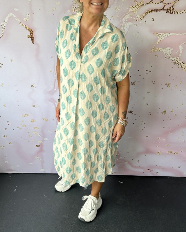 Fem | Women’s breezy spring dress with lapel collar