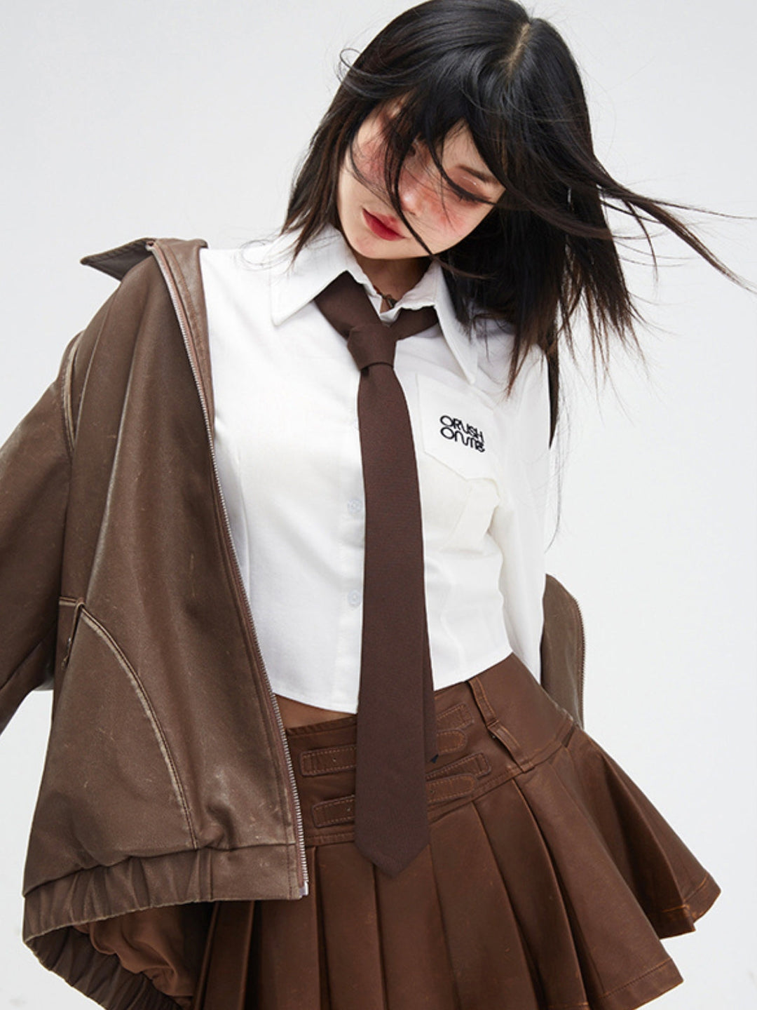 Serenity | Women’s regular jacket with lapel collar and zipper closure