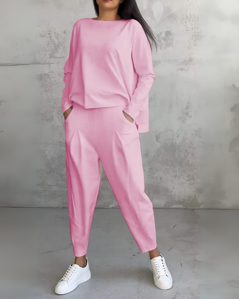 Mila | Women’s two-piece set with modern cut and versatile silhouette