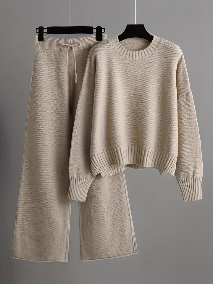 Kim | Women’s knit set with relaxed fit and versatile styling