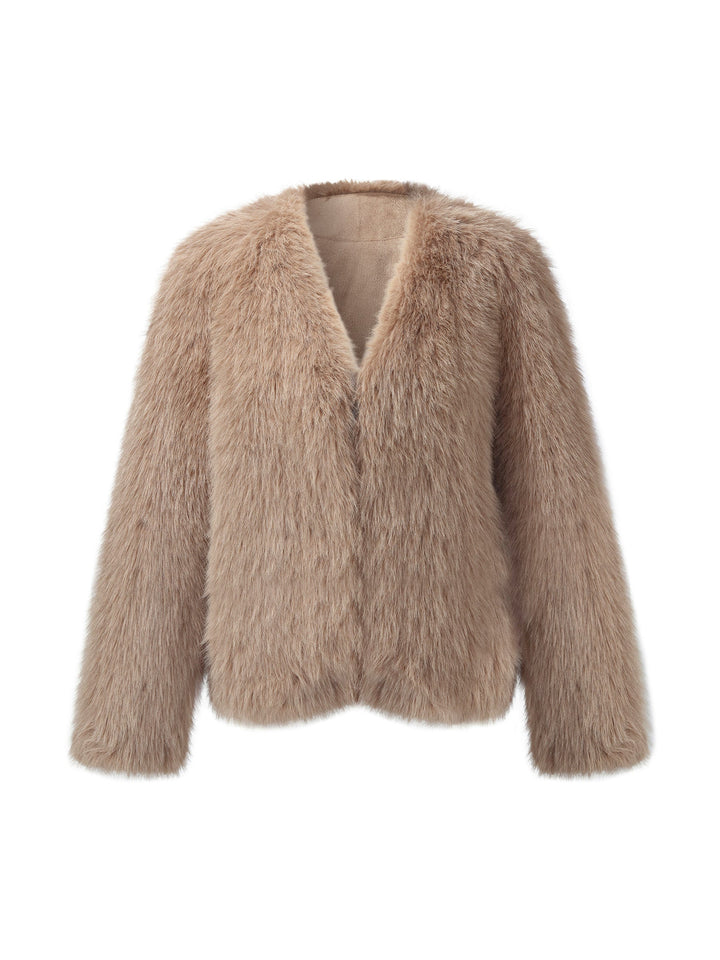 Dalynn | Women’s plush V-neck coat with a soft, structured cropped silhouette