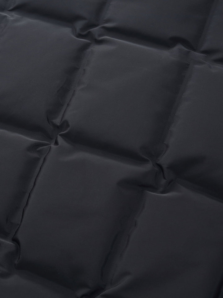 Saanvi | Women’s short hooded puffer jacket with modern structured fit