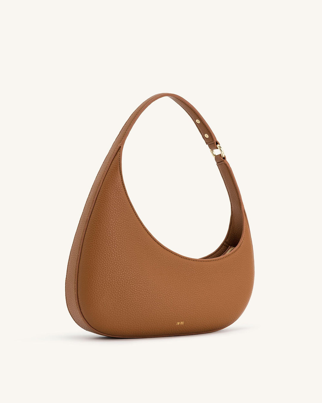 Joana | Structured shoulder bag with gold hardware
