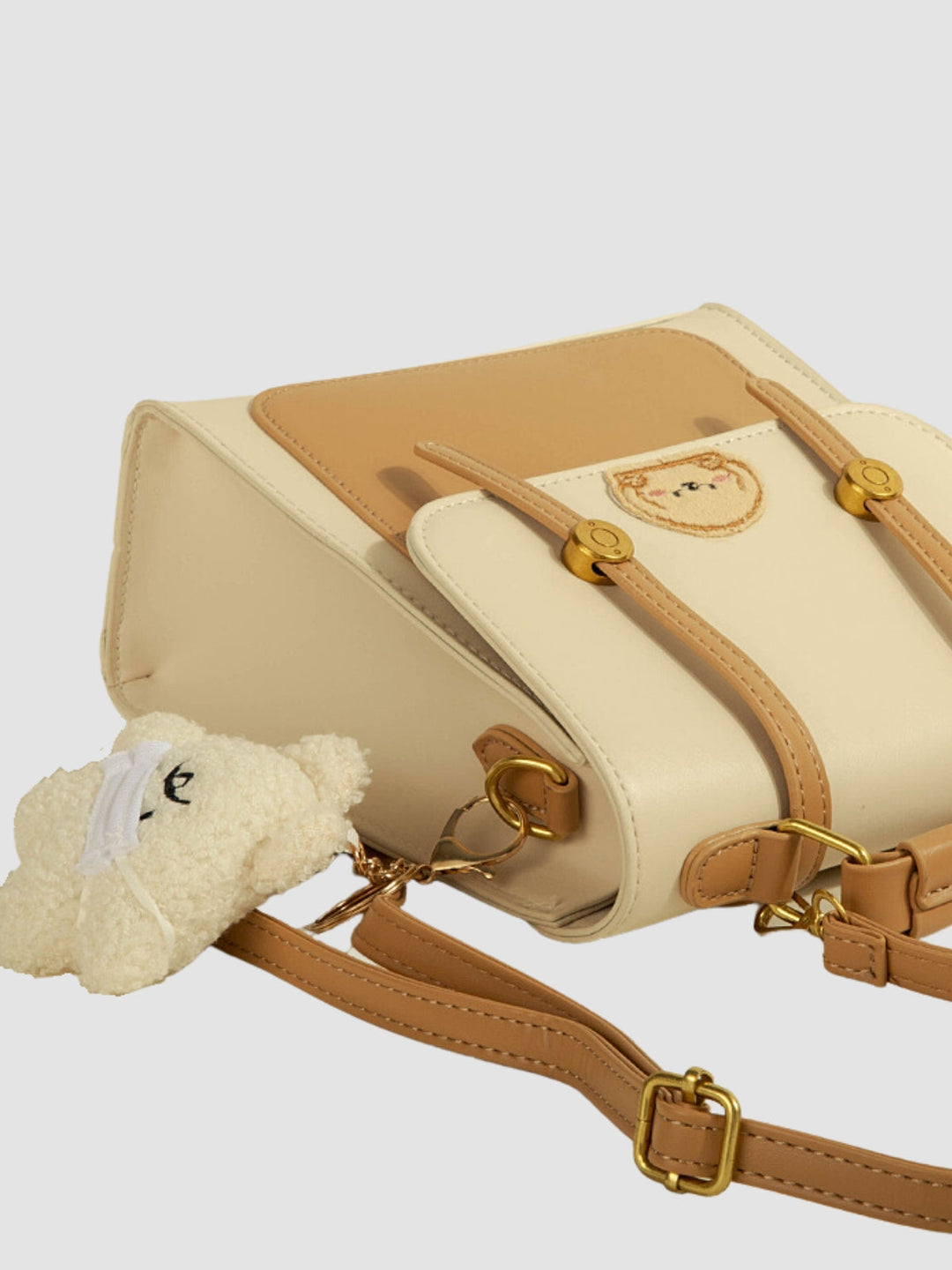 Faiza | Women’s large shoulder backpack with cover closure and double straps