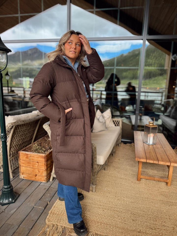 Jazmine | Women’s longline wool-blend down coat