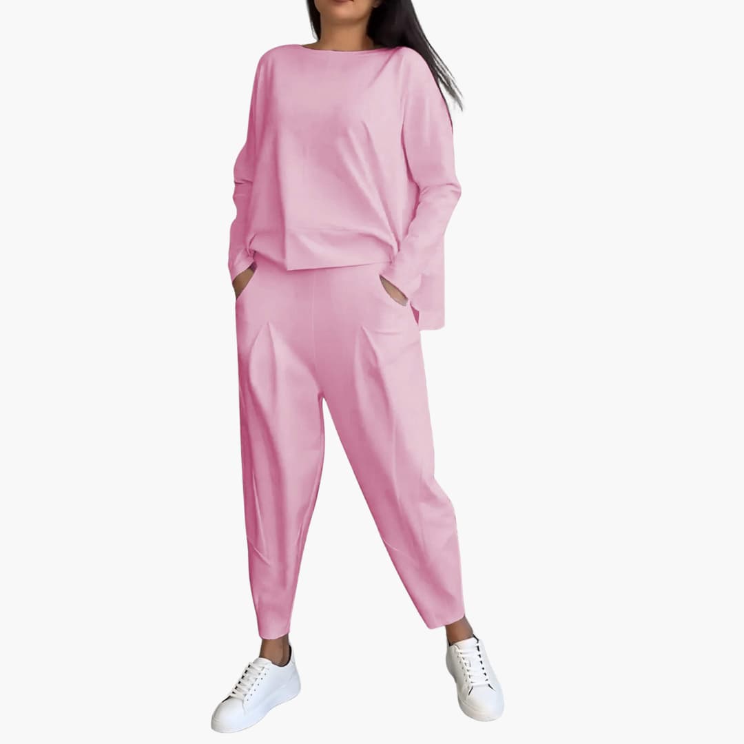 Pat | Women’s two-piece set with long-sleeve top and high-waist trousers