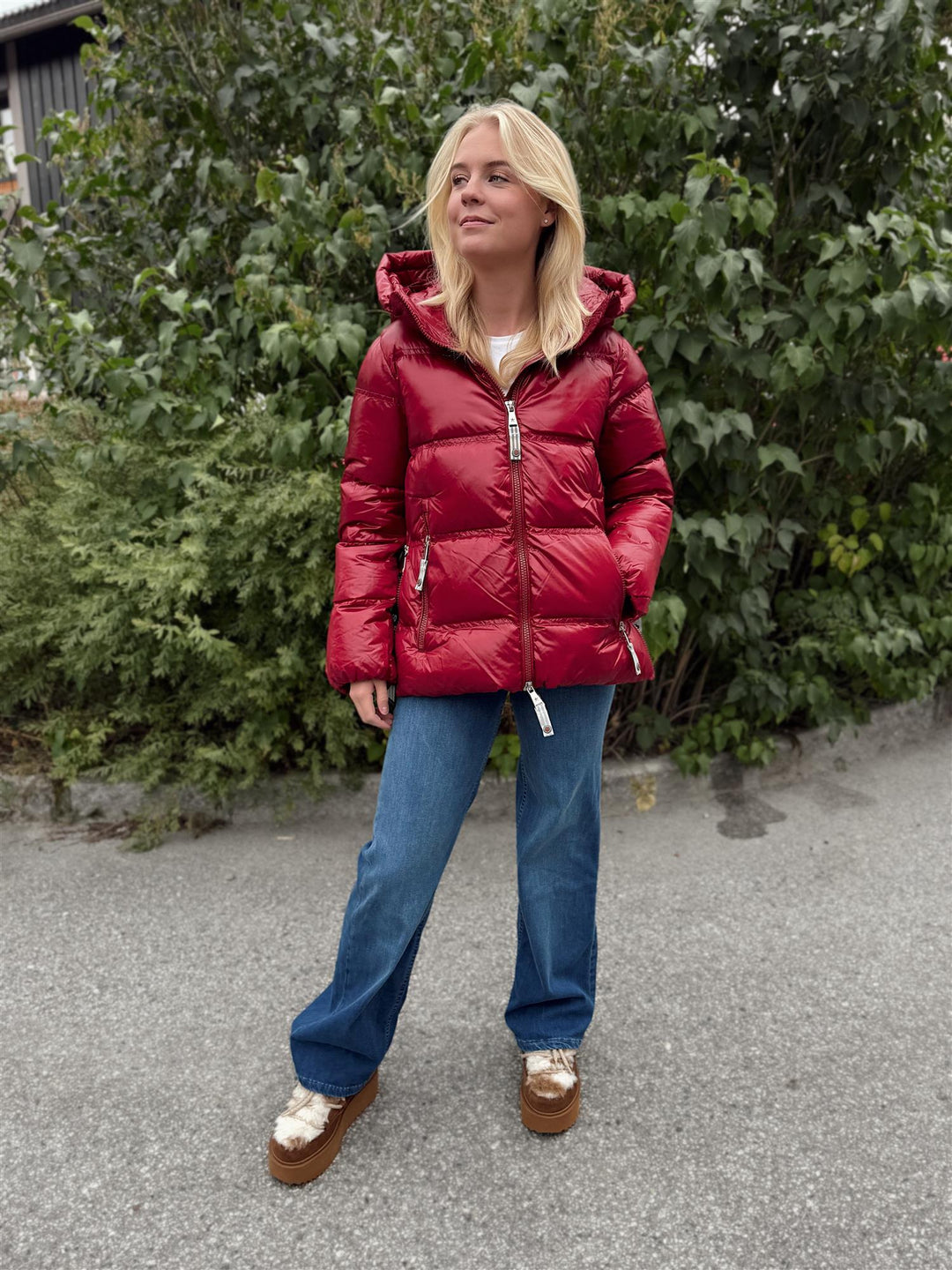 Liam | Women’s glossy down puffer jacket with hood