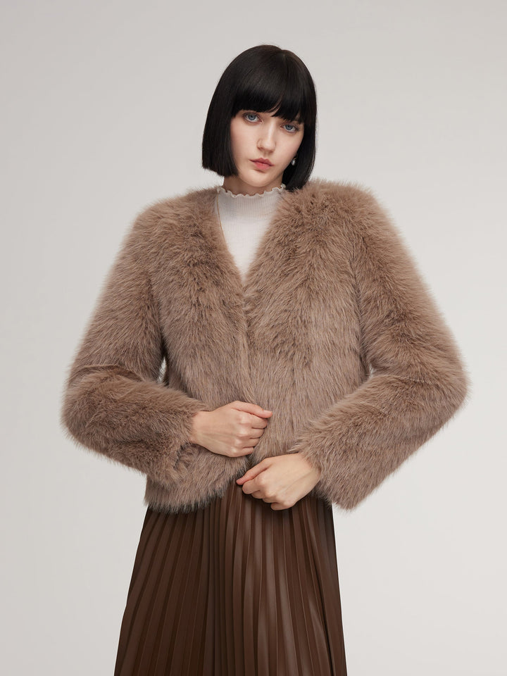 Dalynn | Women’s plush V-neck coat with a soft, structured cropped silhouette