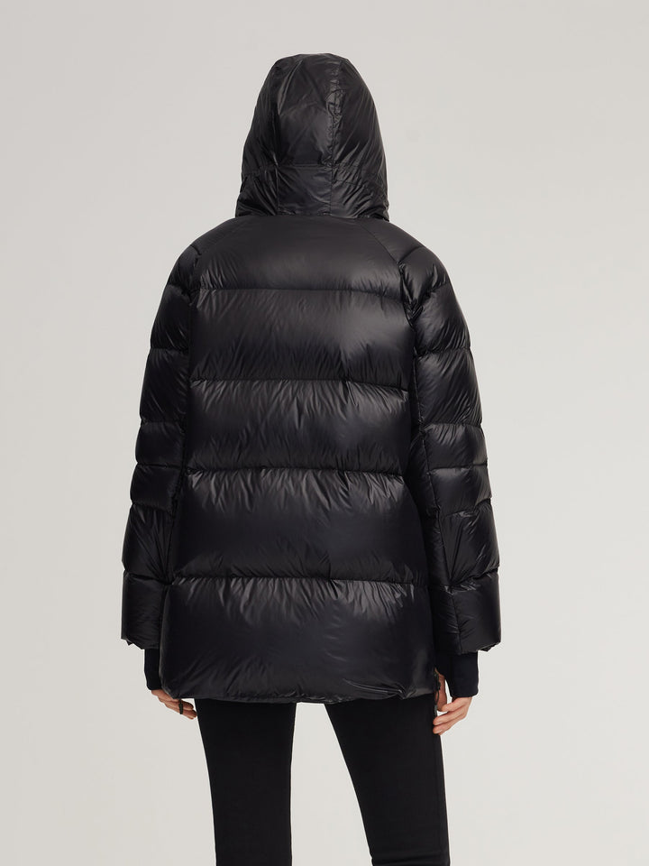 Zennah | Women’s hooded winter jacket with a streamlined, weather-ready silhouette