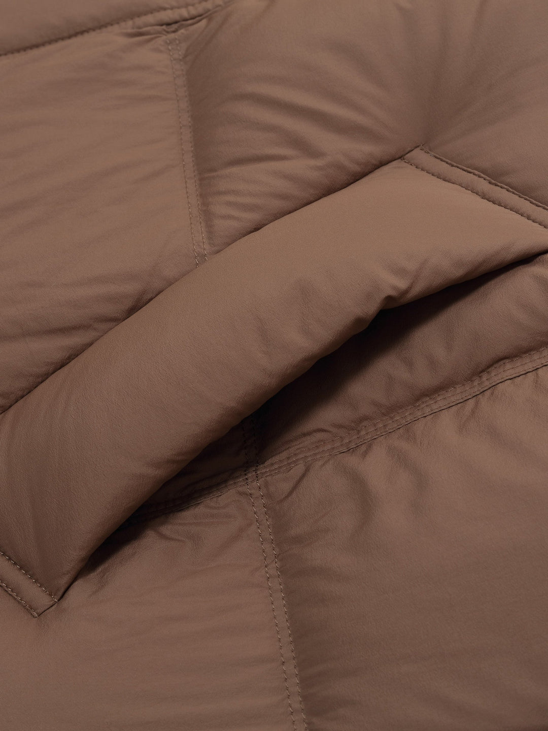 Marel | Women’s lightweight long winter coat with a sleek hooded silhouette