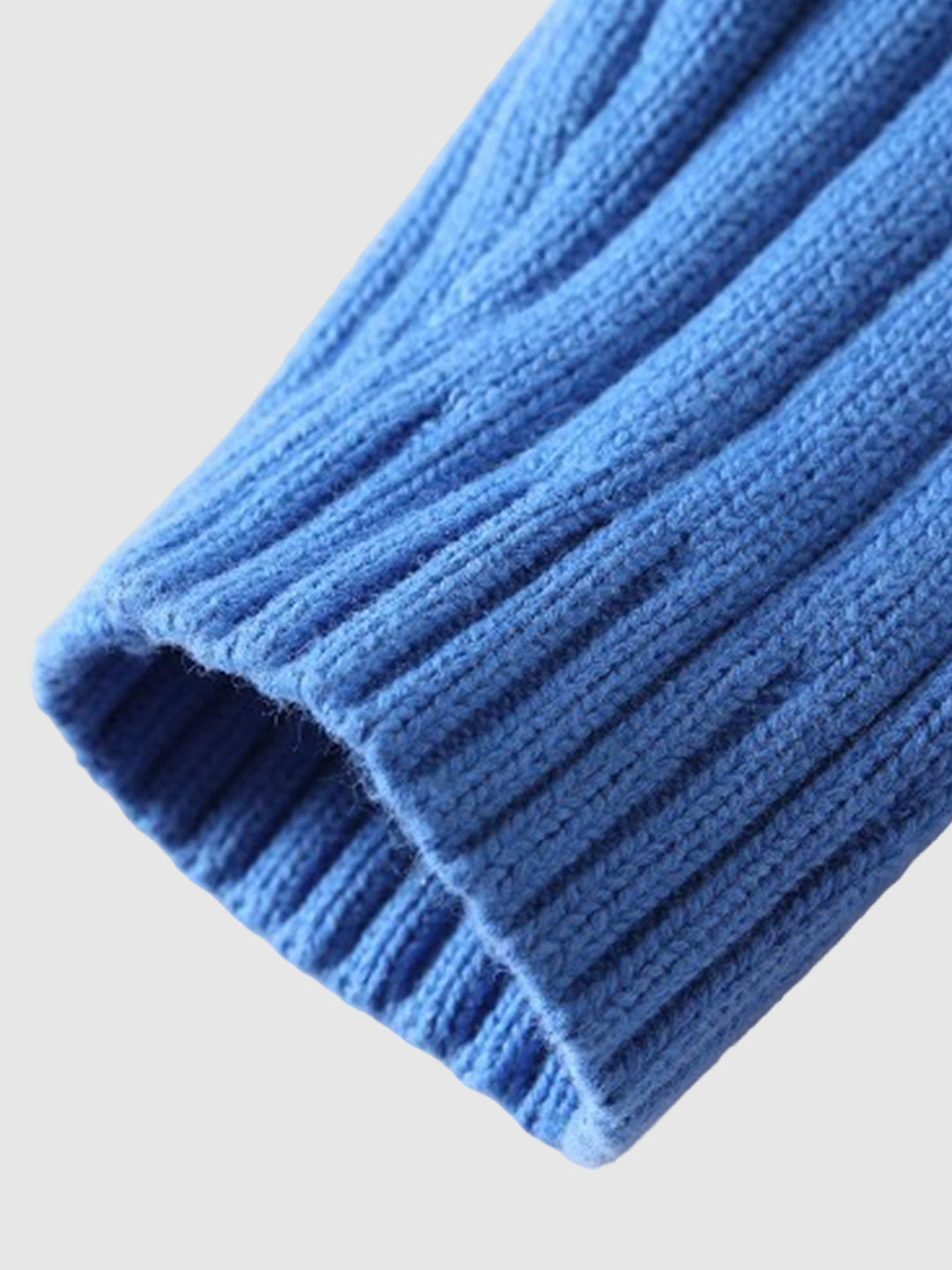 Elvin | Men’s high-neck cotton knit sweater with a clean seasonal silhouette