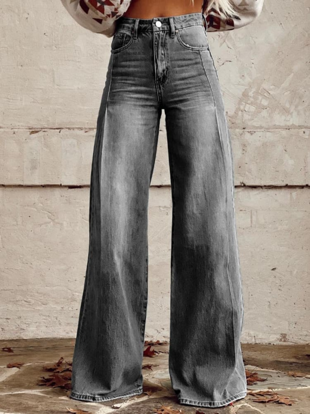 Bina | Women’s vintage-inspired flared pants with retro silhouette