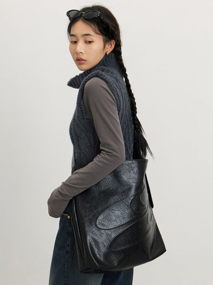 Ainsley | Women’s large shoulder bag with zipper closure and canvas texture