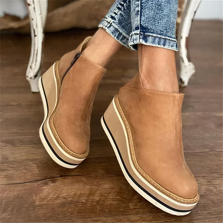 Aubriella | Women’s ankle boots with side panel