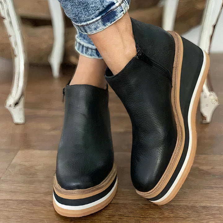 Aubriella | Women’s ankle boots with side panel