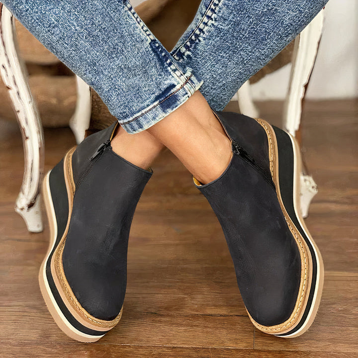 Aubriella | Women’s ankle boots with side panel