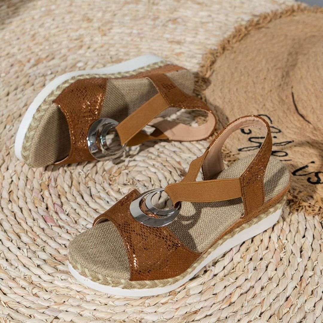 Emma | Women's sandal with strap