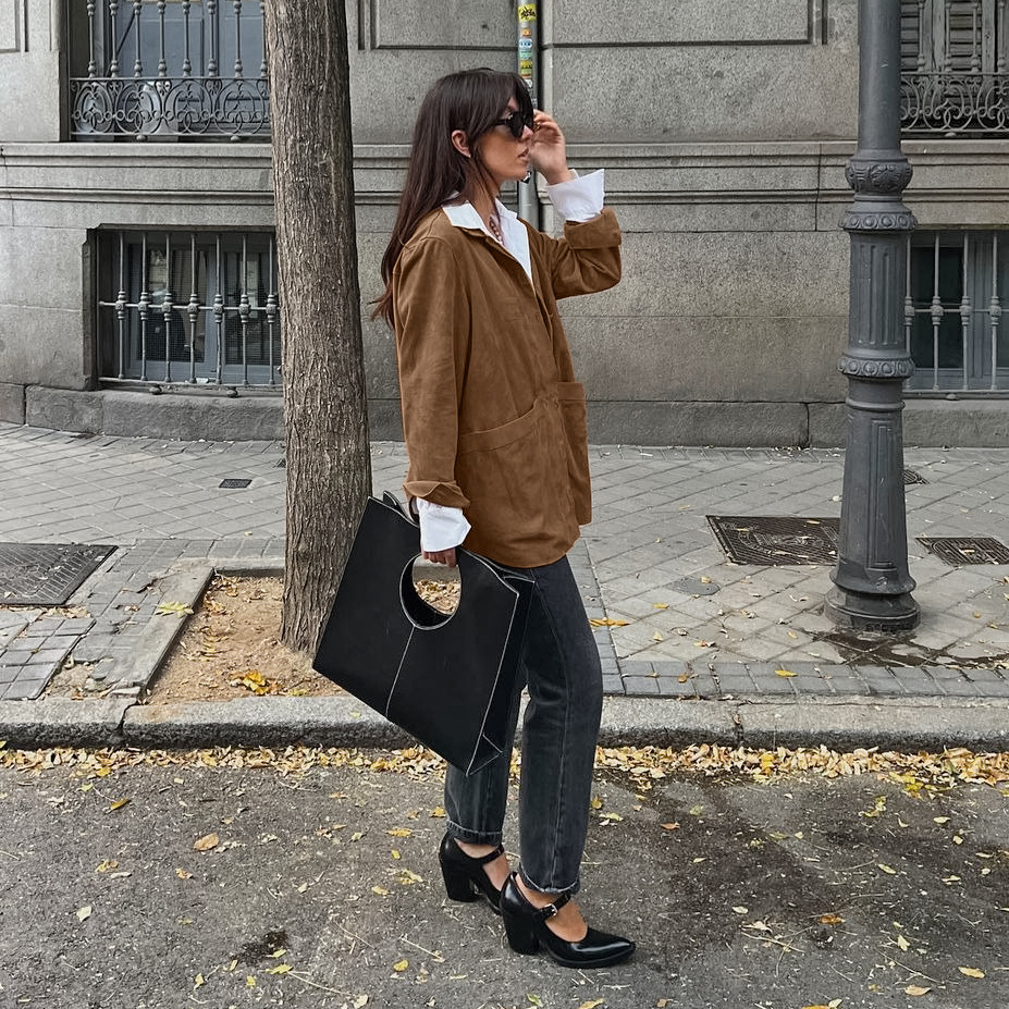 Rose | Women’s oversized coat with classic collar and layered fit