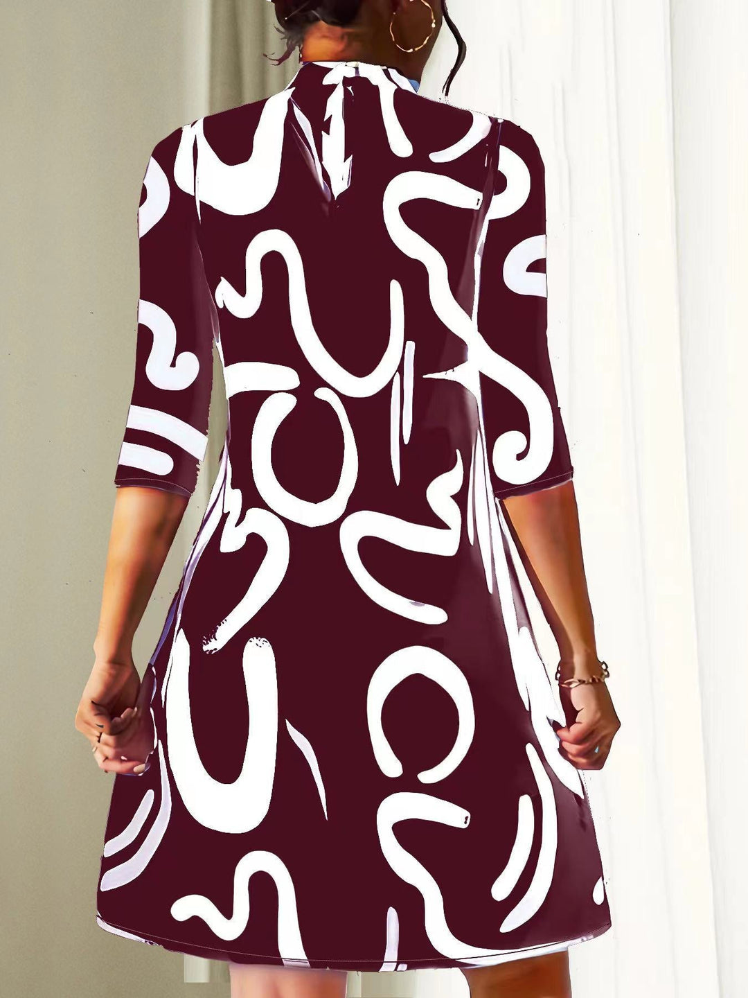 April | Women's stylish midi dress with relaxed fit